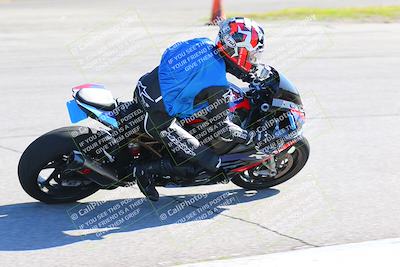 media/Jan-20-2023-Fastrack Riders (Fri) [[f2ad32aba3]]/Level 1/session 3 turn 9/